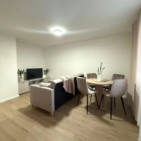 아파트 Cozy Near The Stadium