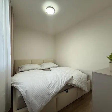 Cozy Near The Stadium 아파트 브라티슬라바